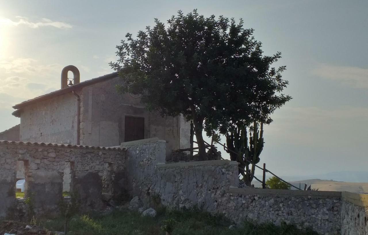 Gibbesi Country Farm Piccolo Cottage Naro Luaran gambar