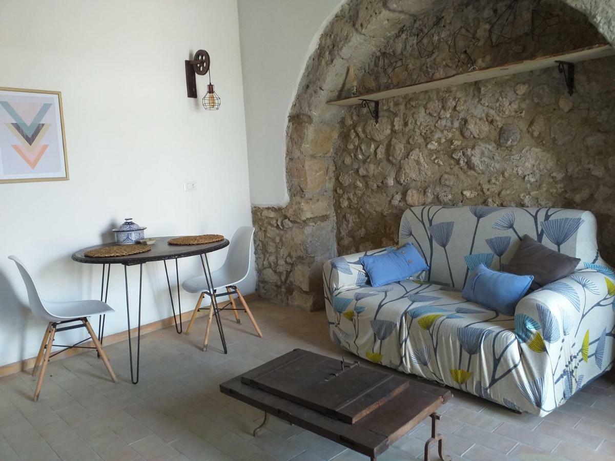 Gibbesi Country Farm Piccolo Cottage Naro Luaran gambar