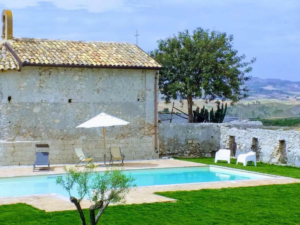 Gibbesi Country Farm Piccolo Cottage Naro Luaran gambar